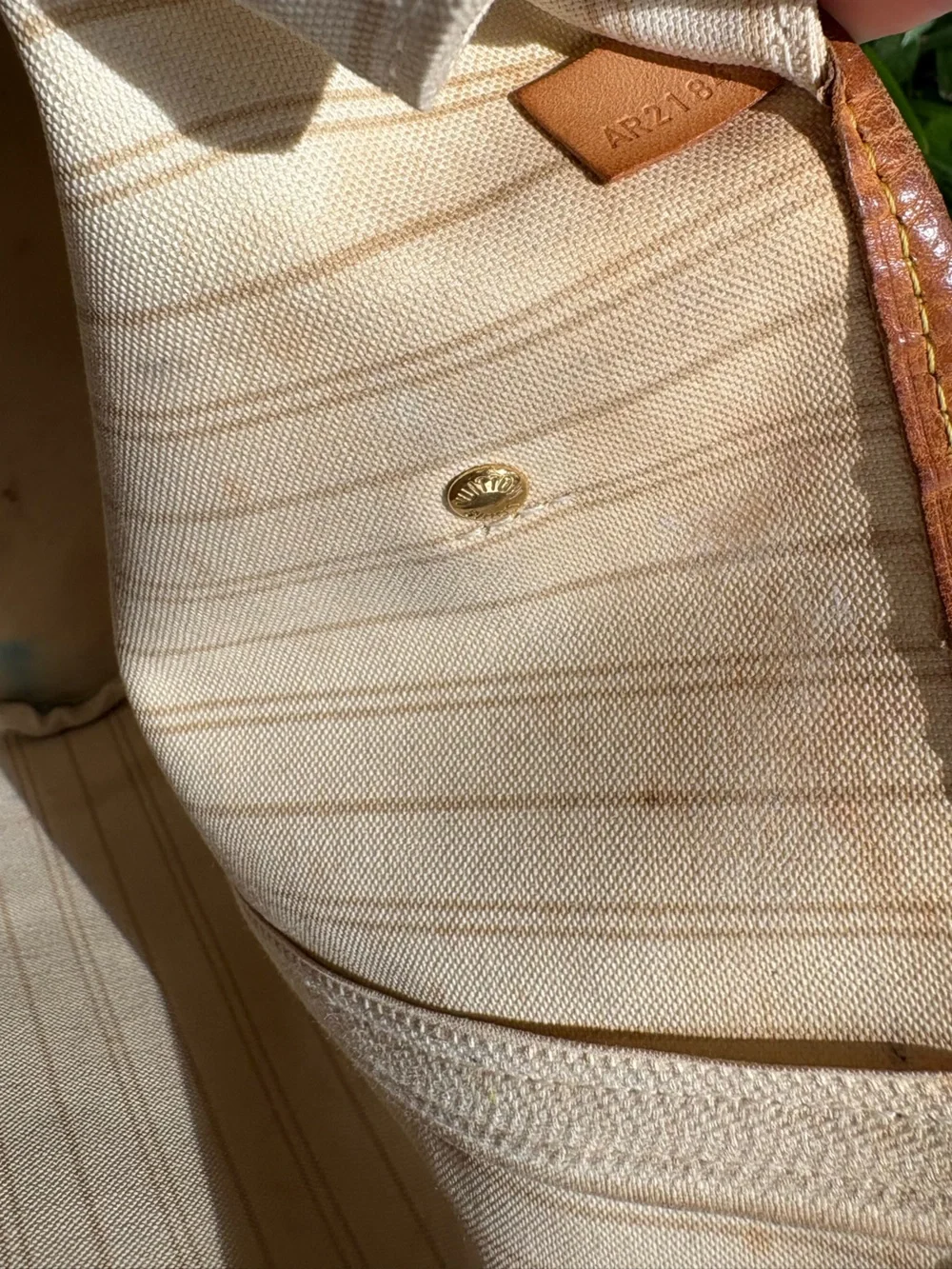 Louis Vuitton mm Azur Neverfull